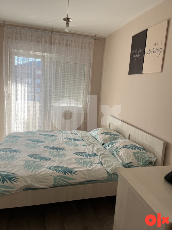 Stan na dan Mostar 063/408-303 4