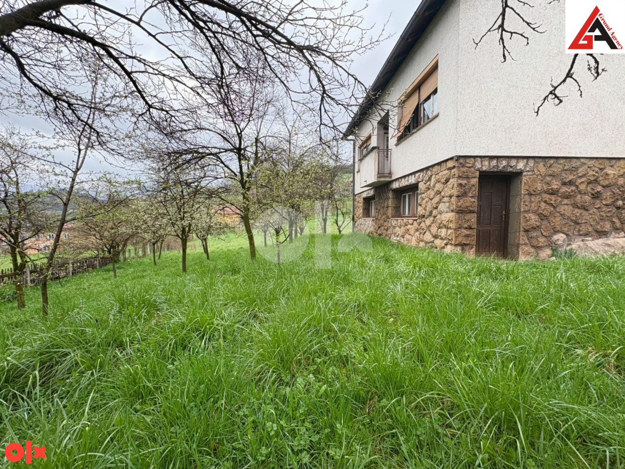 Kuća 200 m2 i okućnica 4786 + 7695 m2 - Zenica 3