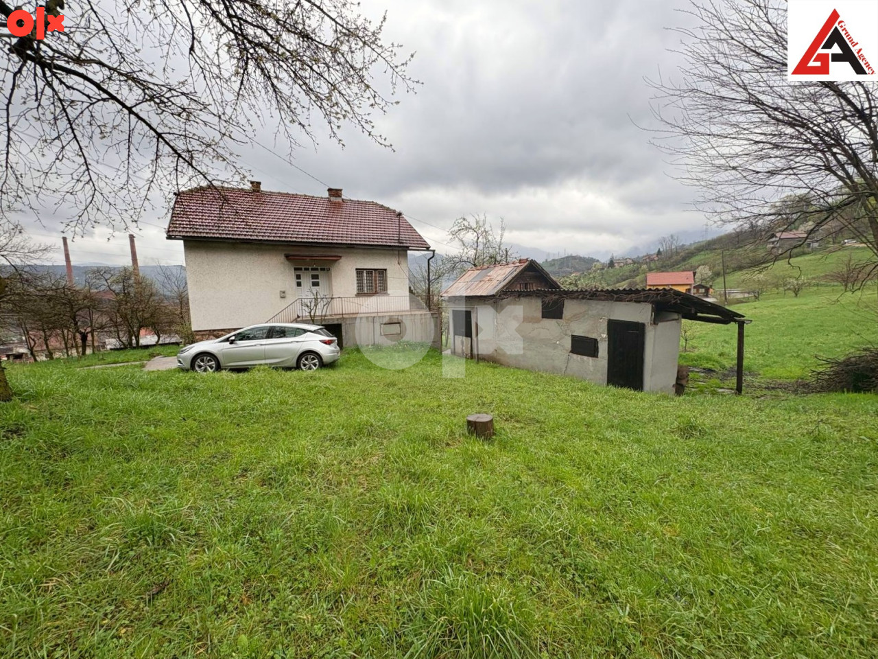 Kuća 200 m2 i okućnica 4786 + 7695 m2 - Zenica 5