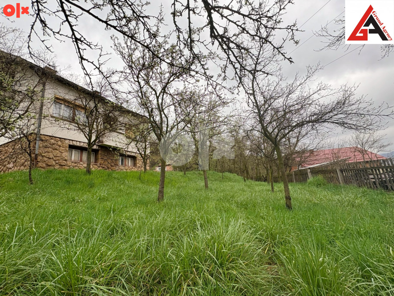 Kuća 200 m2 i okućnica 4786 + 7695 m2 - Zenica 8