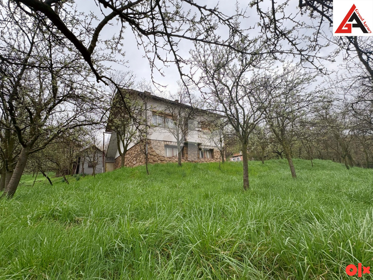 Kuća 200 m2 i okućnica 4786 + 7695 m2 - Zenica 12