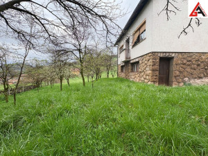 Kuća 200 m2 i okućnica 4786 + 7695 m2 - Zenica photo 3