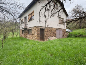 Kuća 200 m2 i okućnica 4786 + 7695 m2 - Zenica photo 4