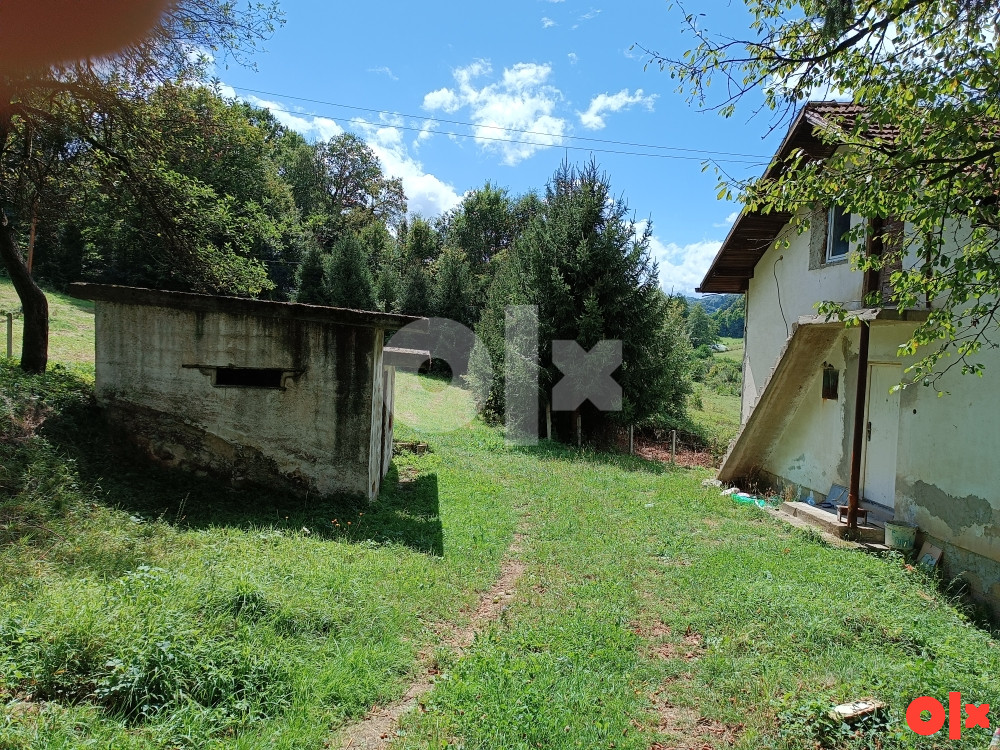 KUĆA 1/1 VLASNIŠTVO+2860 m2 okućnice+dva pomoćna objektadevastira 19