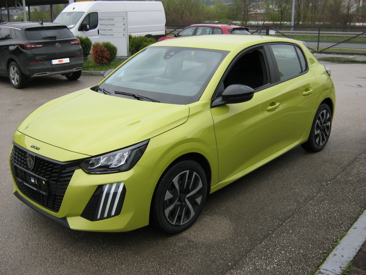 NOVI PEUGEOT 208 ACTIVE