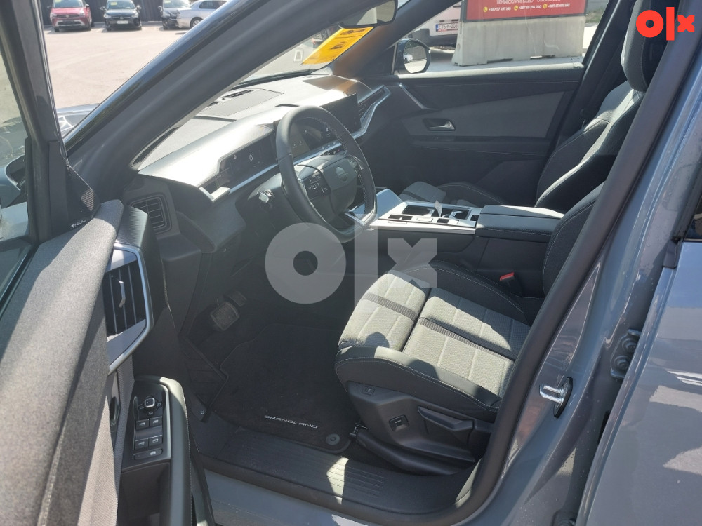 Novi Opel Grandland 1.2 mHEV GS eDCT *2025 - DEMO VOZILO*