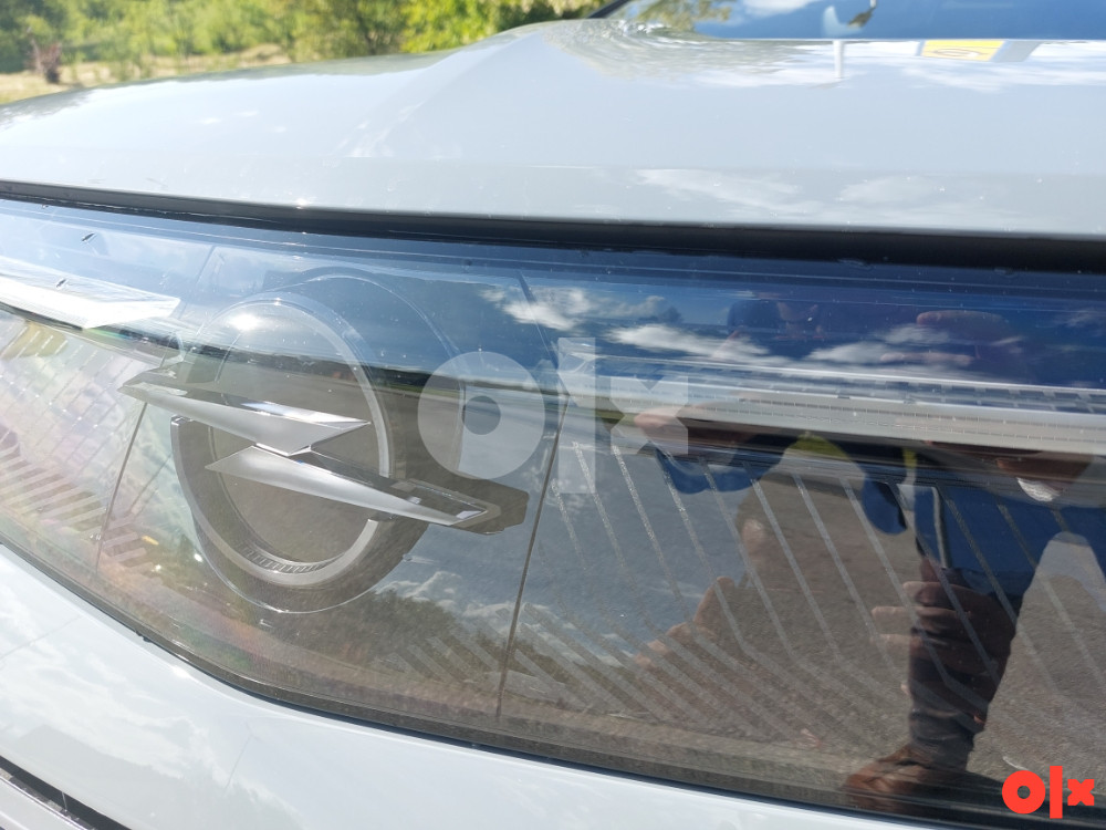 Novi Opel Grandland 1.2 mHEV GS eDCT *2025 - DEMO VOZILO*