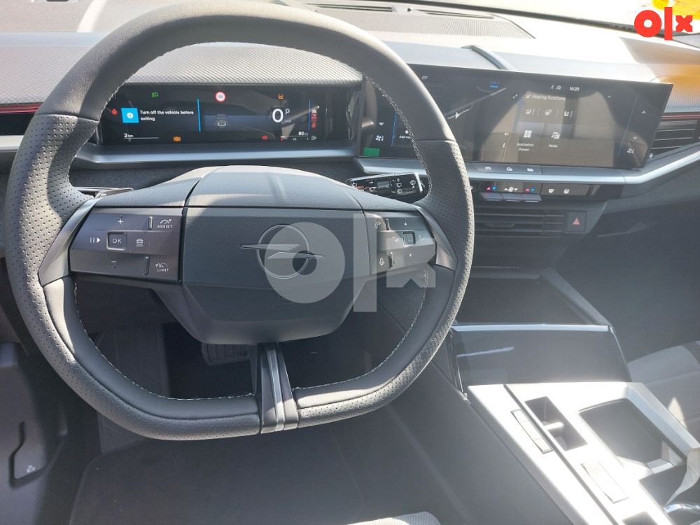 Novi Opel Grandland 1.2 mHEV GS eDCT *2025 - DEMO VOZILO*