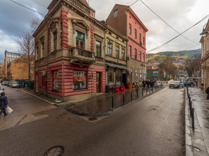 Poslovni prostor - Sarajevo - Stari Grad - 35(90)m2