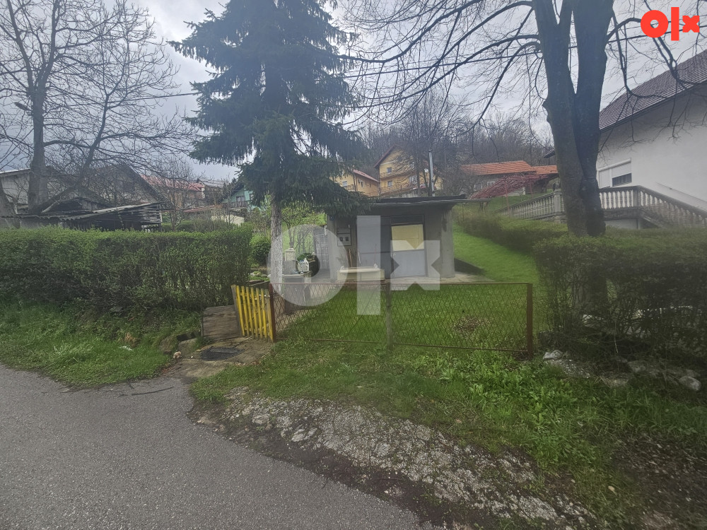 Lukavica, I. Sarajevo Garaza i zemljiste 1100m2 2