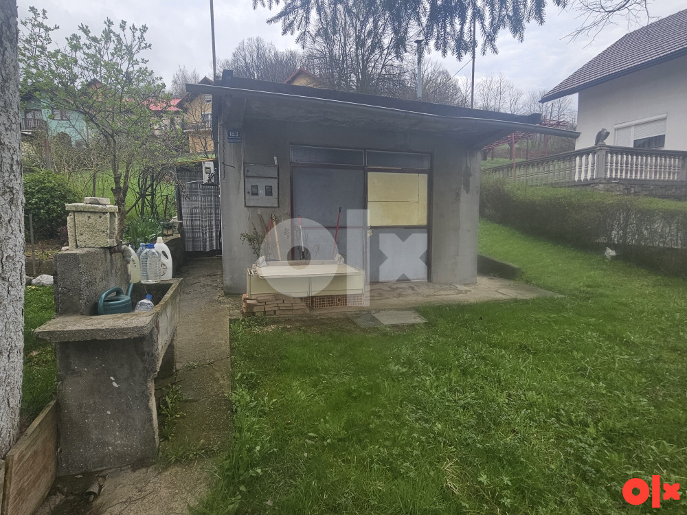 Lukavica, I. Sarajevo Garaza i zemljiste 1100m2