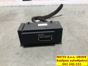 Interface AMI konektor Audi A3 8V 2015 8V0035736