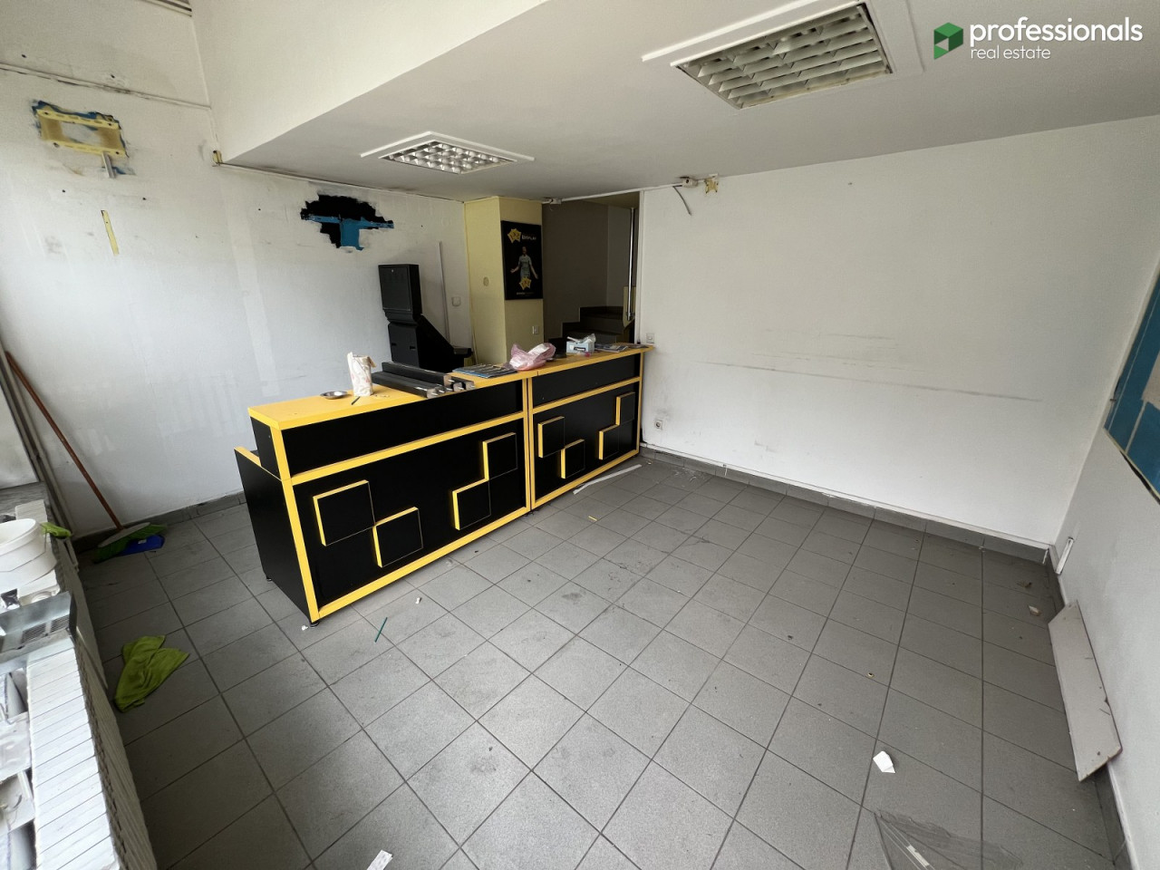 Poslovni prostor Stup Ilidža 45 m2 - [Iznajmljivanje] 2