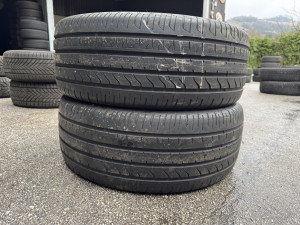 Prodajem 2 gume 235/45/19 Cooper 2020.g