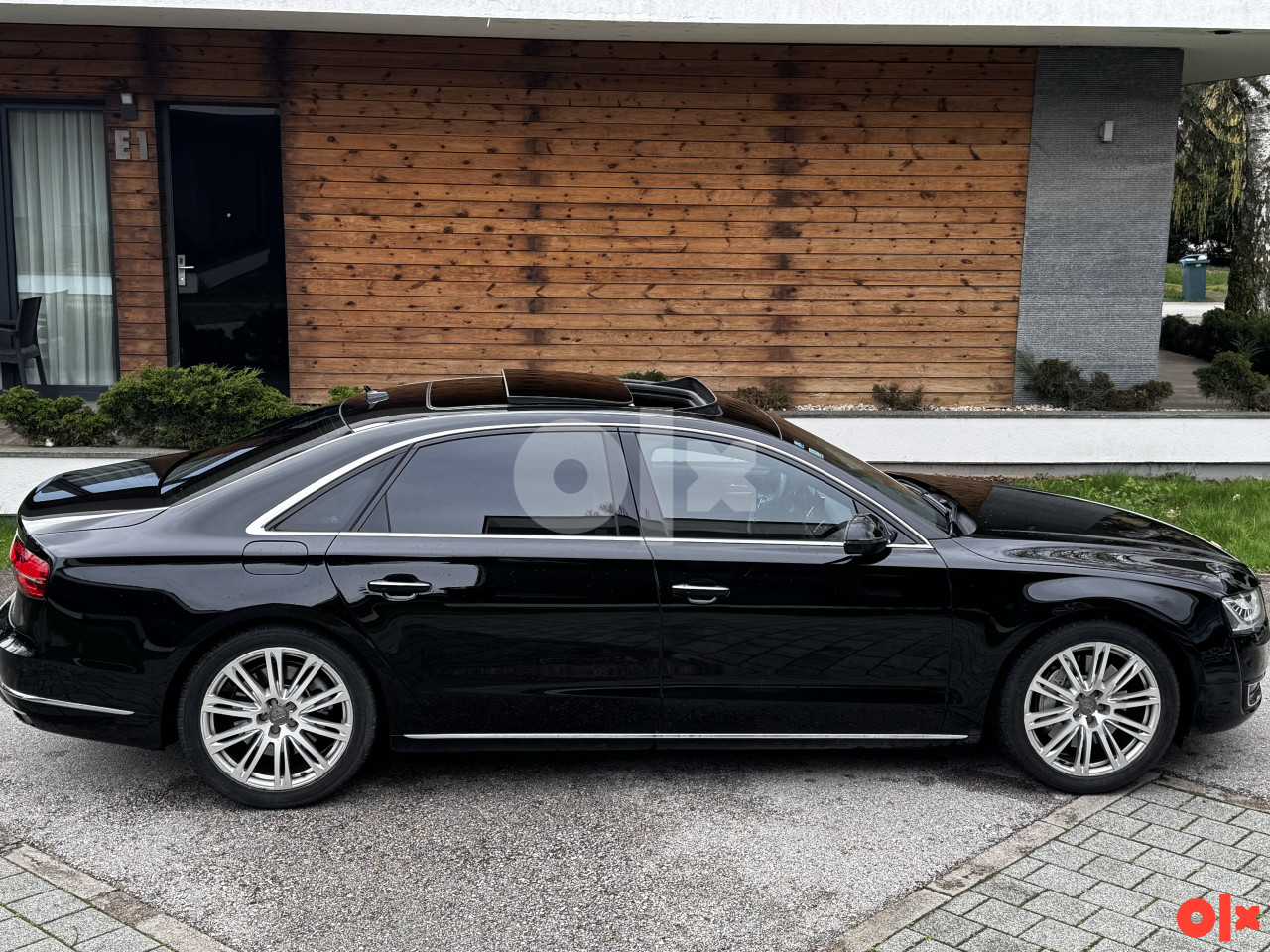 Audi A8 LONG /PRESIDENT/S CLOSE/PANORAMA/MASAZA/360 KAMERE