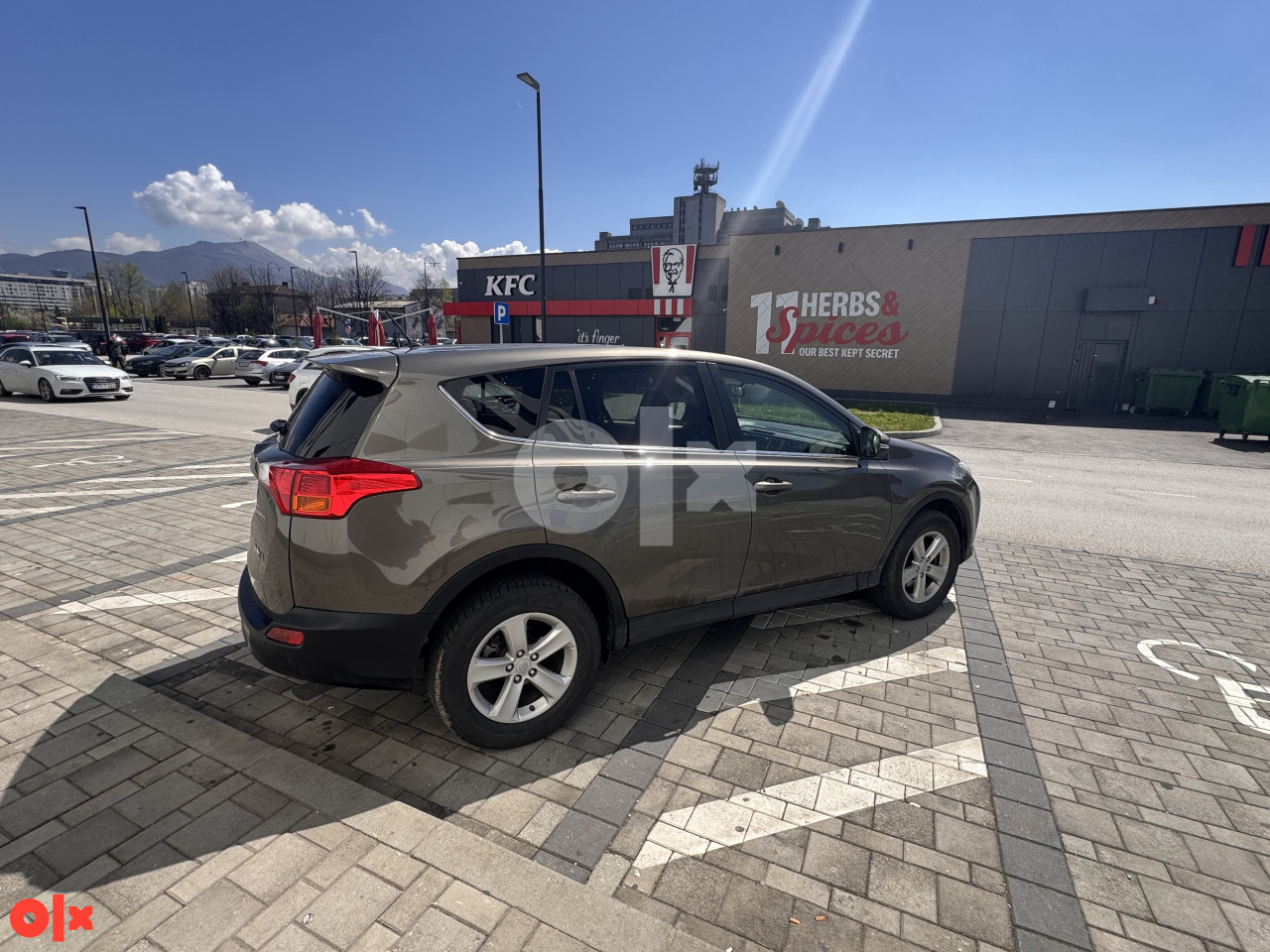 Toyota RAV 4 / ODLICNO STANJE /