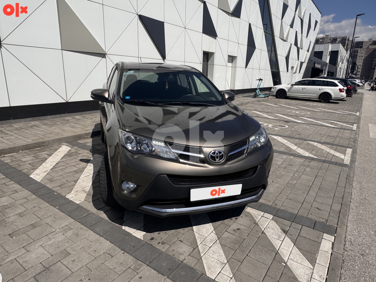 Toyota RAV 4 / ODLICNO STANJE /