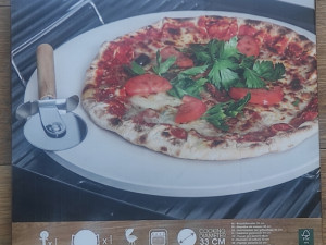 Kamen za pizzu sa sjekačem