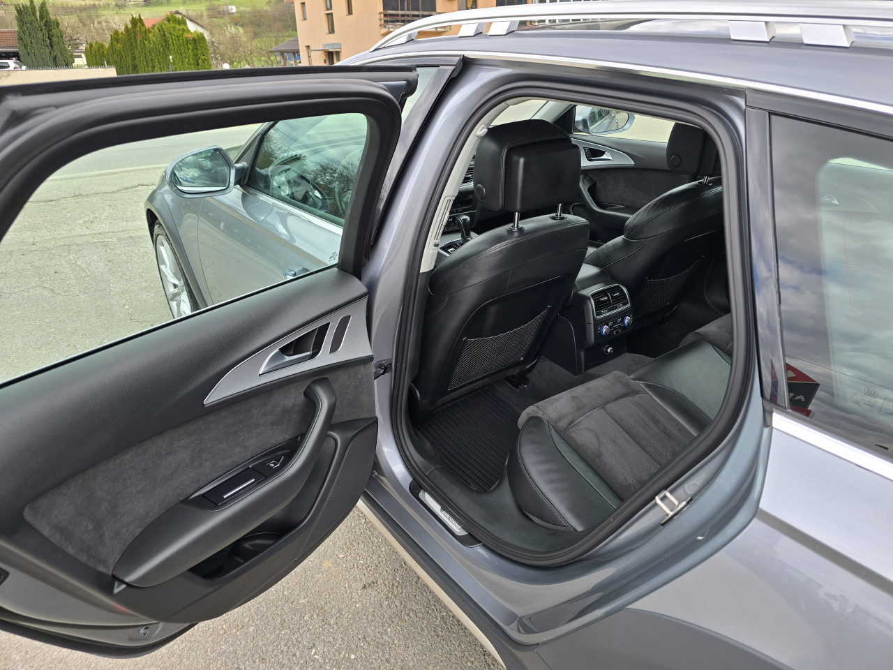 Audi A6 Allroad Quattro 3.0 TDI, Automatik 140kW