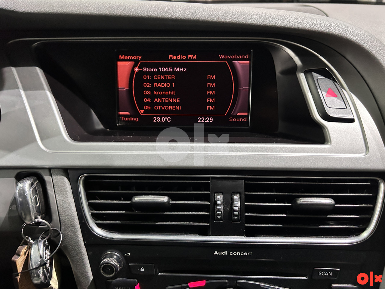 AUDI A4 2.0 TDI, 2009 GOD,ALU FELGE, PARK SENZORI