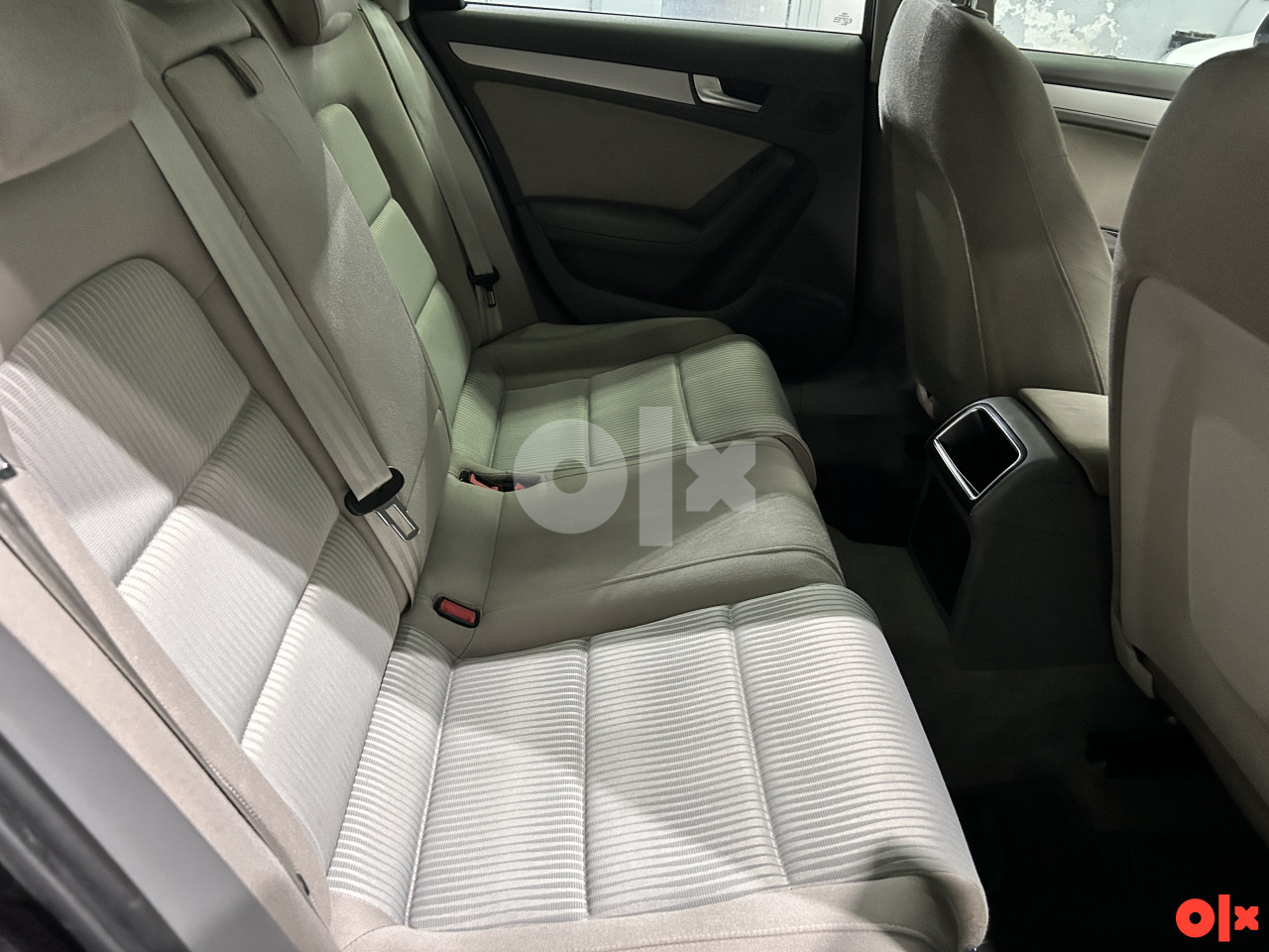 AUDI A4 2.0 TDI, 2009 GOD,ALU FELGE, PARK SENZORI