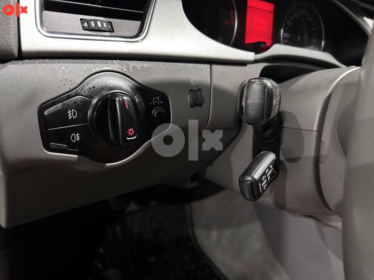 AUDI A4 2.0 TDI, 2009 GOD,ALU FELGE, PARK SENZORI