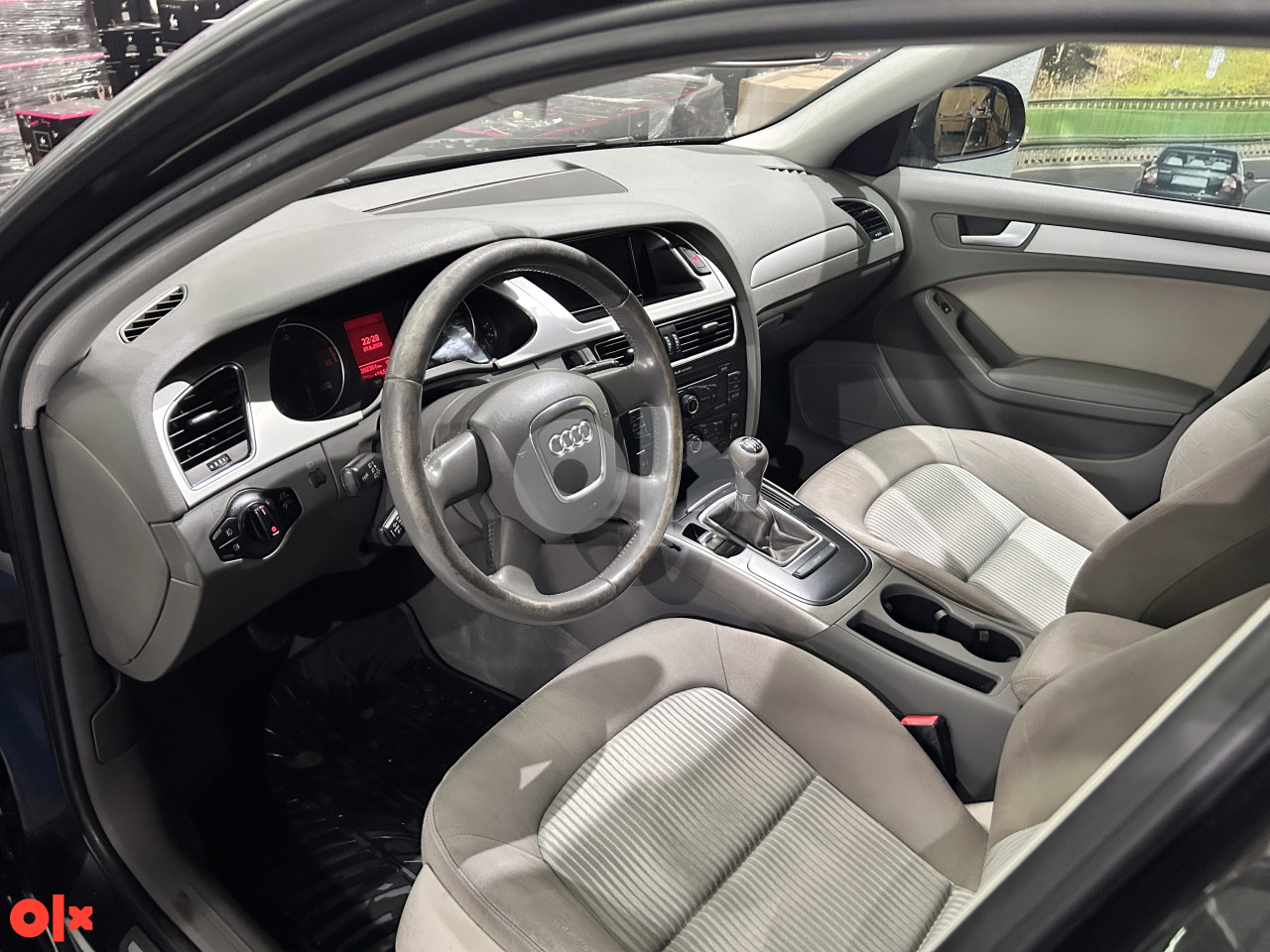 AUDI A4 2.0 TDI, 2009 GOD,ALU FELGE, PARK SENZORI