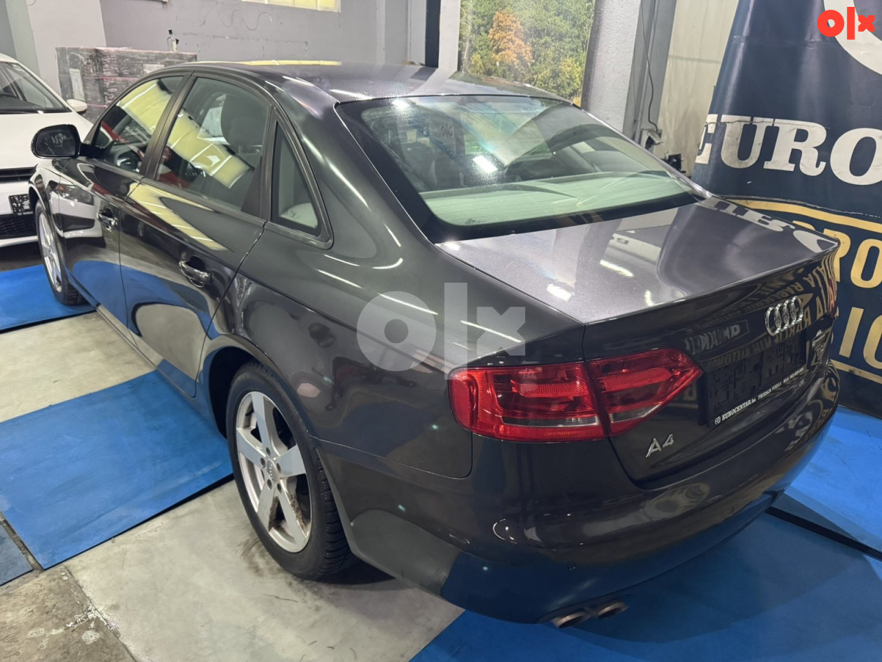 AUDI A4 2.0 TDI, 2009 GOD,ALU FELGE, PARK SENZORI