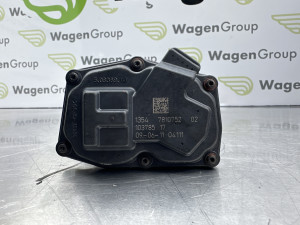 Klapna gasa BMW F10 2012 (fotografija 1)