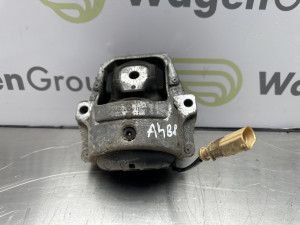 Nosac motora motora Audi A4 B8 (fotografija 3)