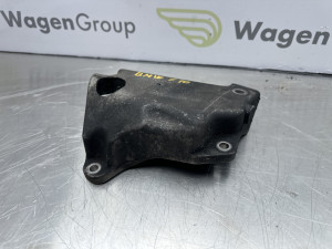 Nosac motora BMW F10 2012 (fotografija 2)