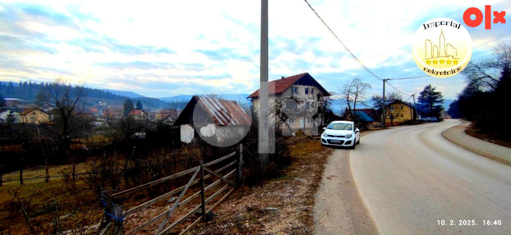 Zemljište sa kućom i ucrtanim objektima (4 objekta), 911m2 3