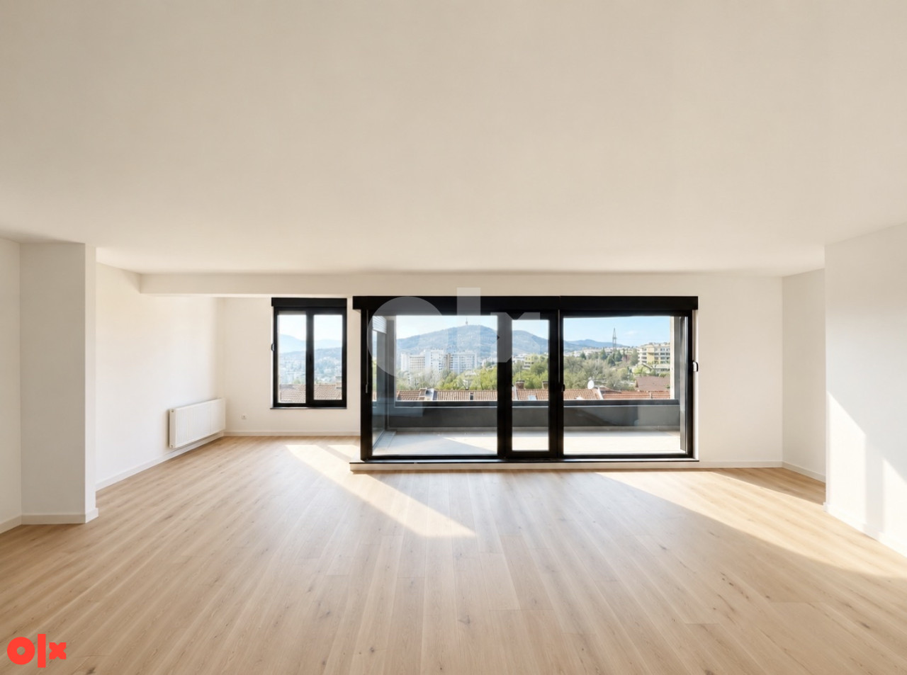 EKSKLUZIVAN ČETVEROSOBAN STAN 132 m2 BREKA BALKON 2