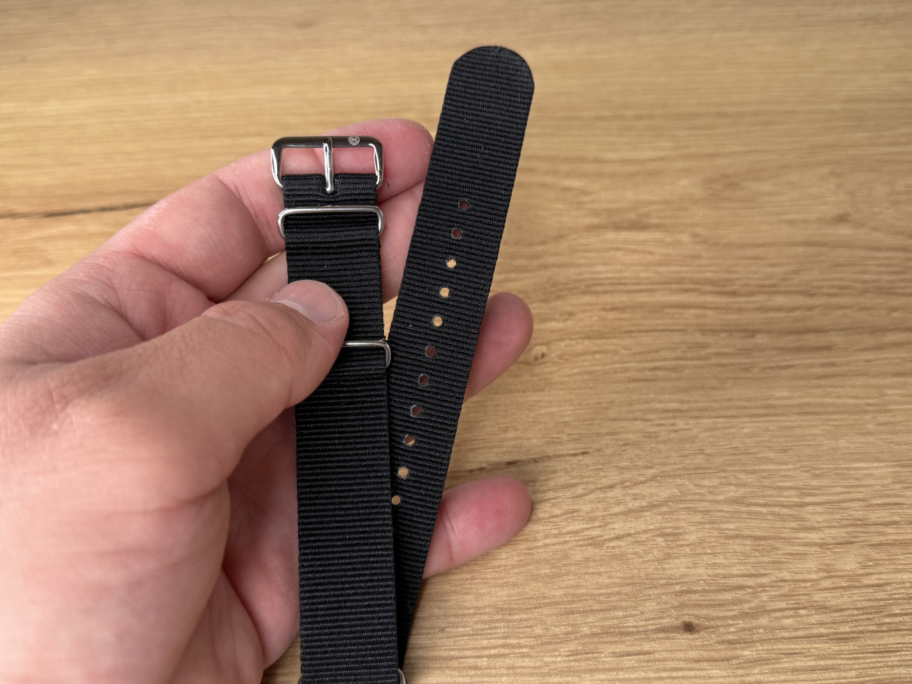 Crni nato kaiš za sat 20mm