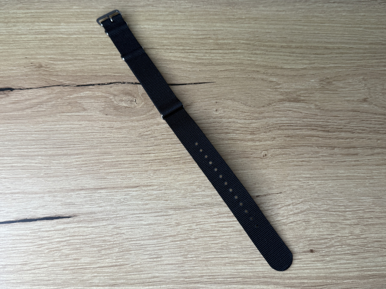 Crni nato kaiš za sat 20mm