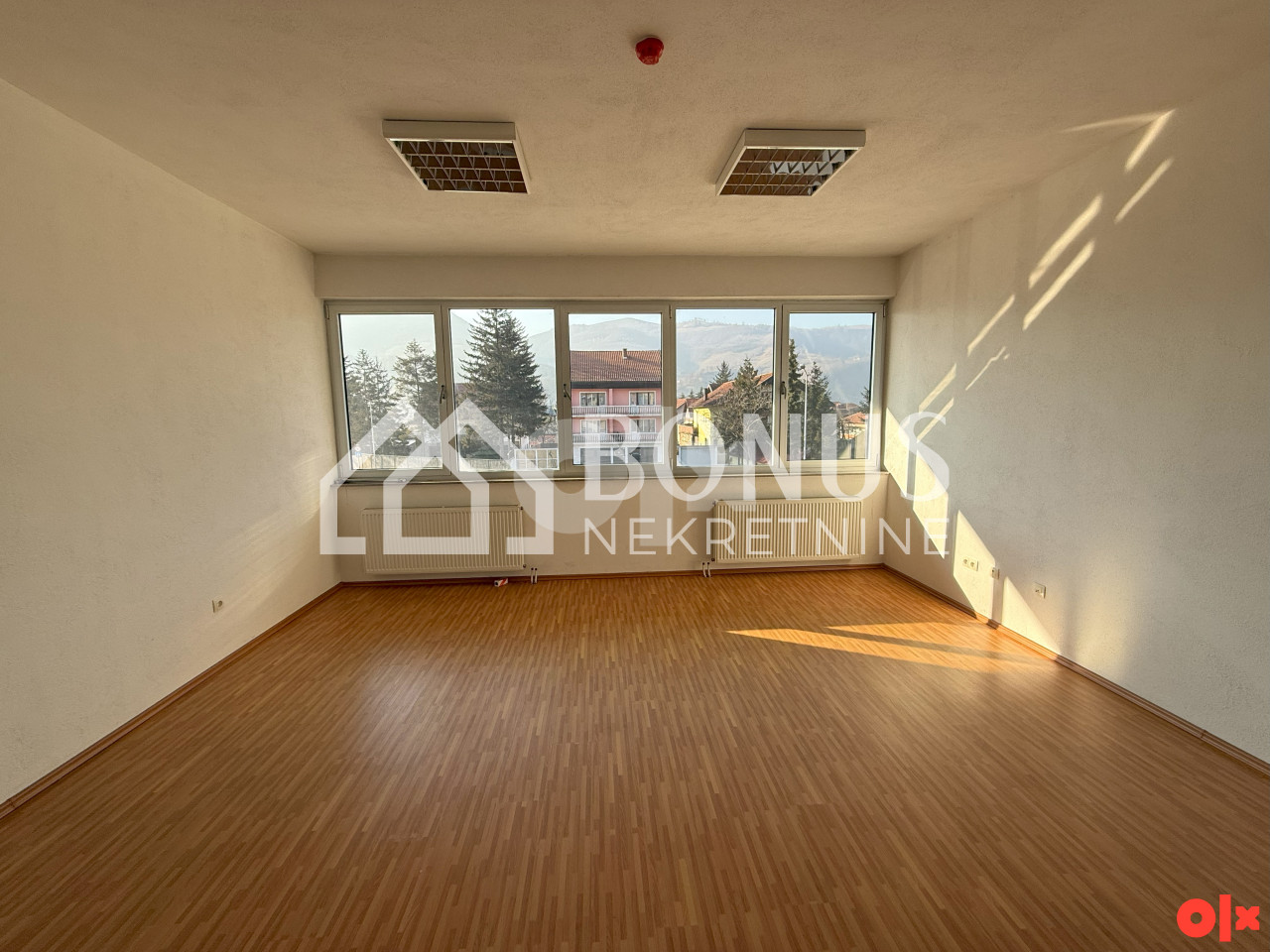 Poslovni prostor Zenica 185.80 m2 3