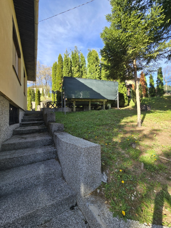 Vikendica-Kuća prodaja Rakovica sa 1500 zemljišta 21