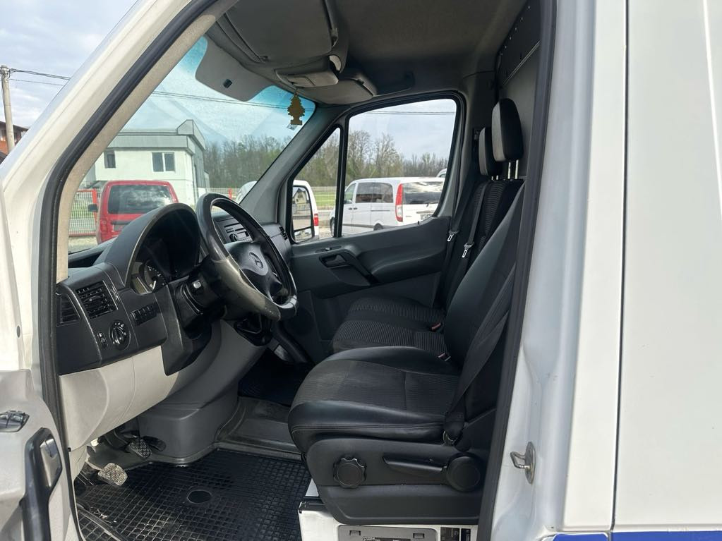 MERCEDES SPRINTER MAXI XXL POVISENI KLIMA 4.7X2.2