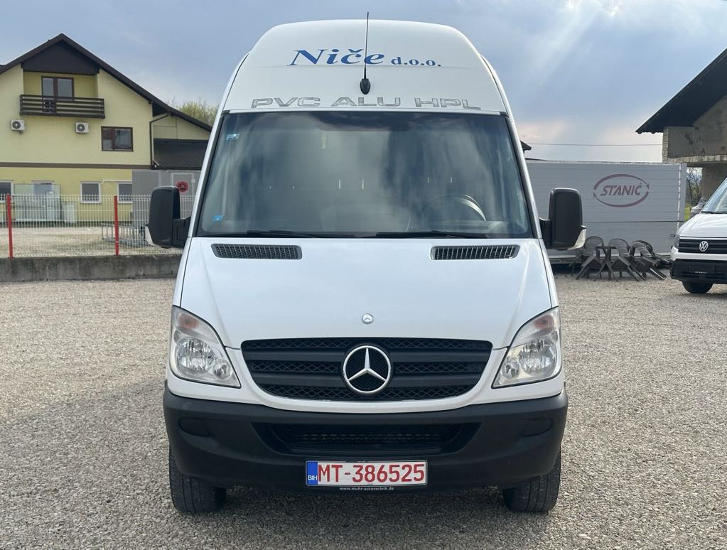 MERCEDES SPRINTER MAXI XXL POVISENI KLIMA 4.7X2.2