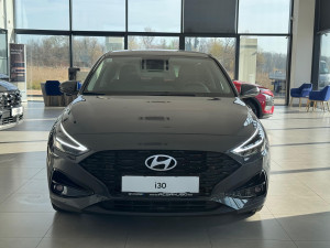 Hyundai i30 1.5 DPI 6 M/T