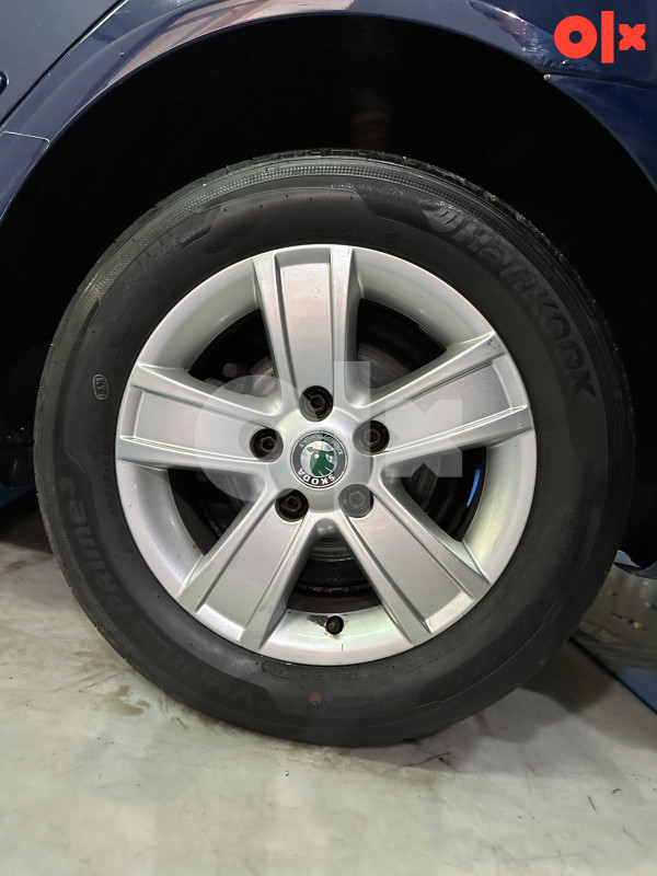 ŠKODA OCTAVIA SW 1.6 TDI, 2011 GODINA, NAVIGACIJA,KLIMA