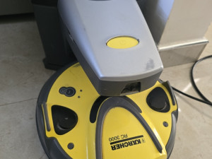 Karcher robot usisivac