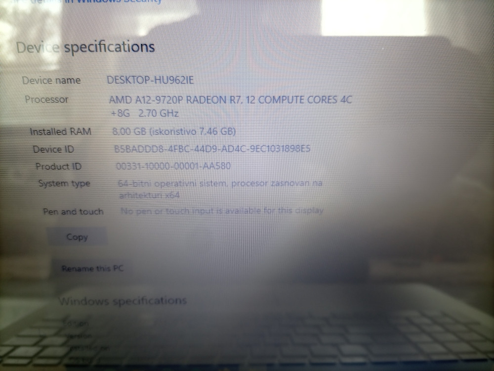 Laptop HP Pavilion AMD A12-9720P 8GB ddr4 256SSD Radeon R7 grafik