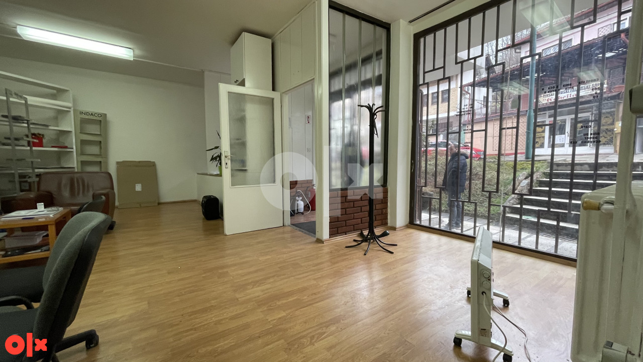 PICCOLO GRANDE PRODAJE/Poslovni prostor/Cobanija/Centar/132 m2 4