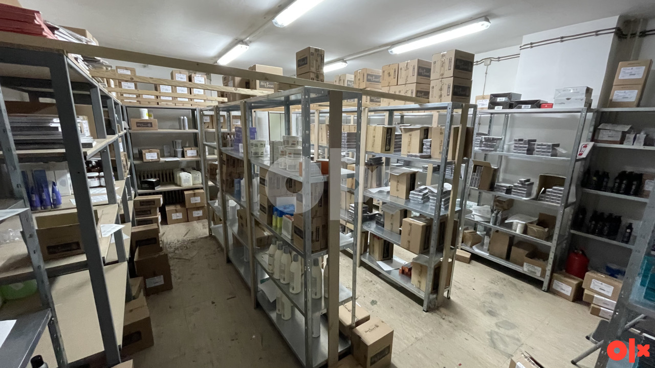 PICCOLO GRANDE PRODAJE/Poslovni prostor/Cobanija/Centar/132 m2 16