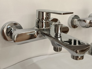 BATERIJA ZA TUŠ 1240350