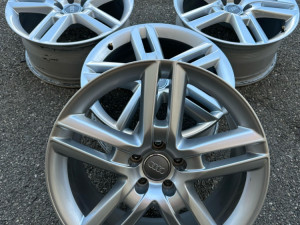 Alu felge Audi 19" 5x112 A3 A4 A6 Q5 S-line VW Tiguan Passat 7 8