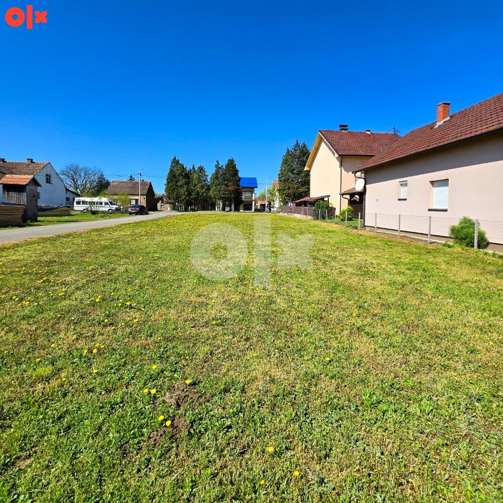Plac 820m2 Nova Topola 3