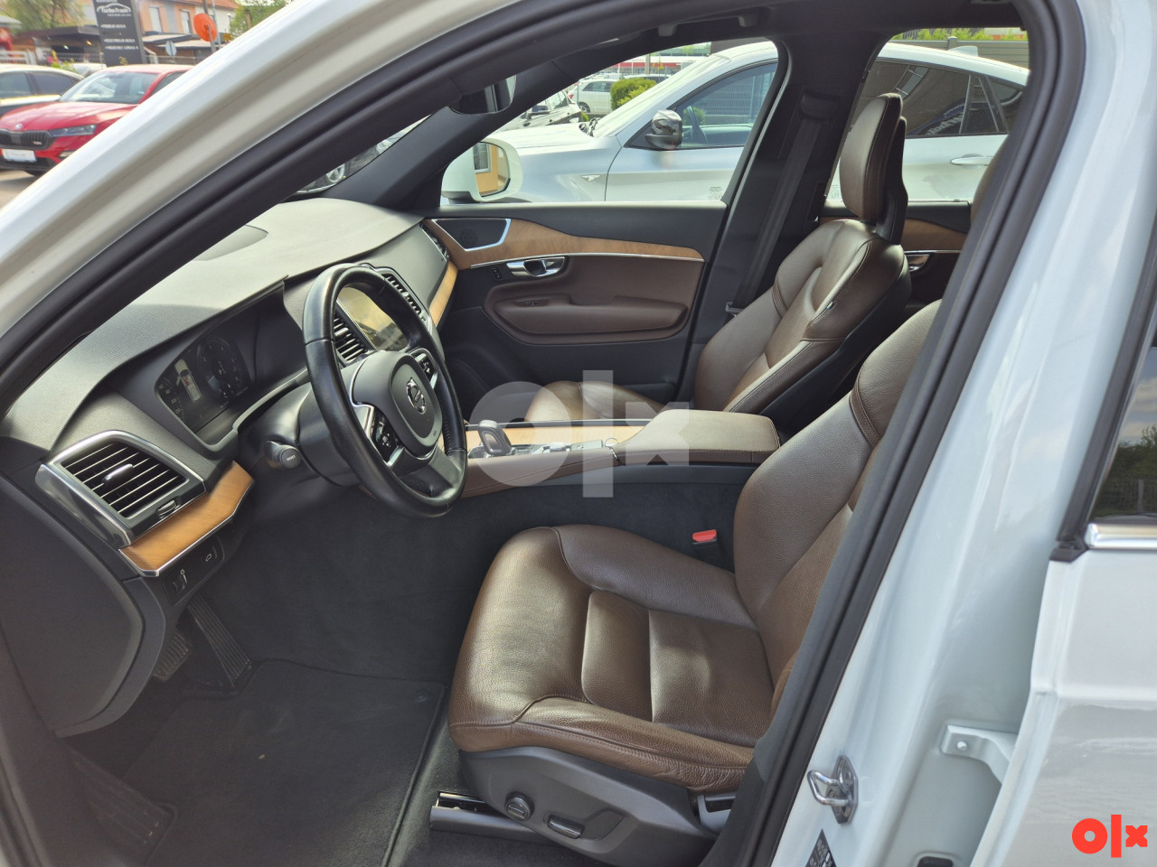 Volvo XC90 B5 AWD Momentum 7 PL