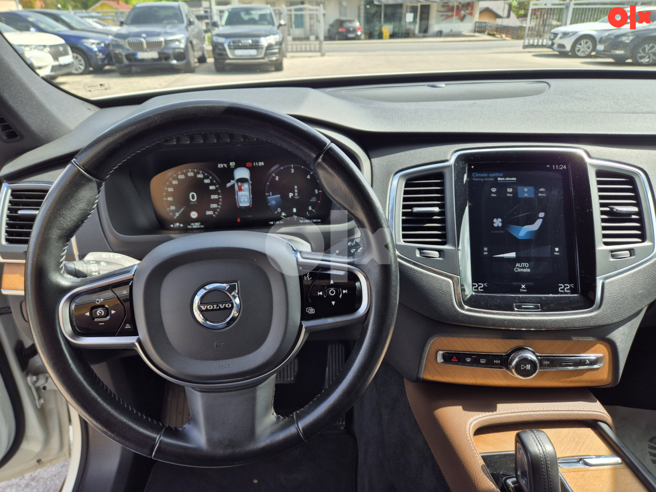 Volvo XC90 B5 AWD Momentum 7 PL